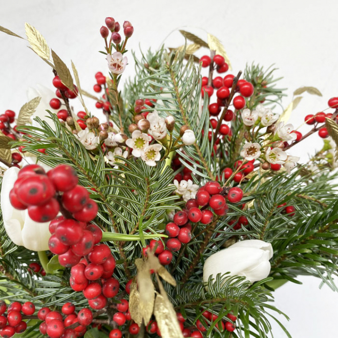 Bouquet Rovaniemi - invitez les fleurs fraîches sur votre table de Noël