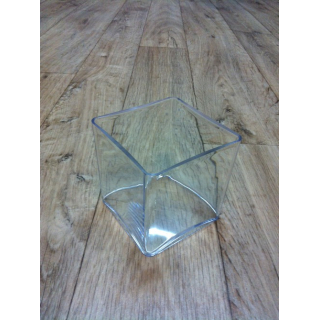 Contenant carré transparent (10x10x10 cm)