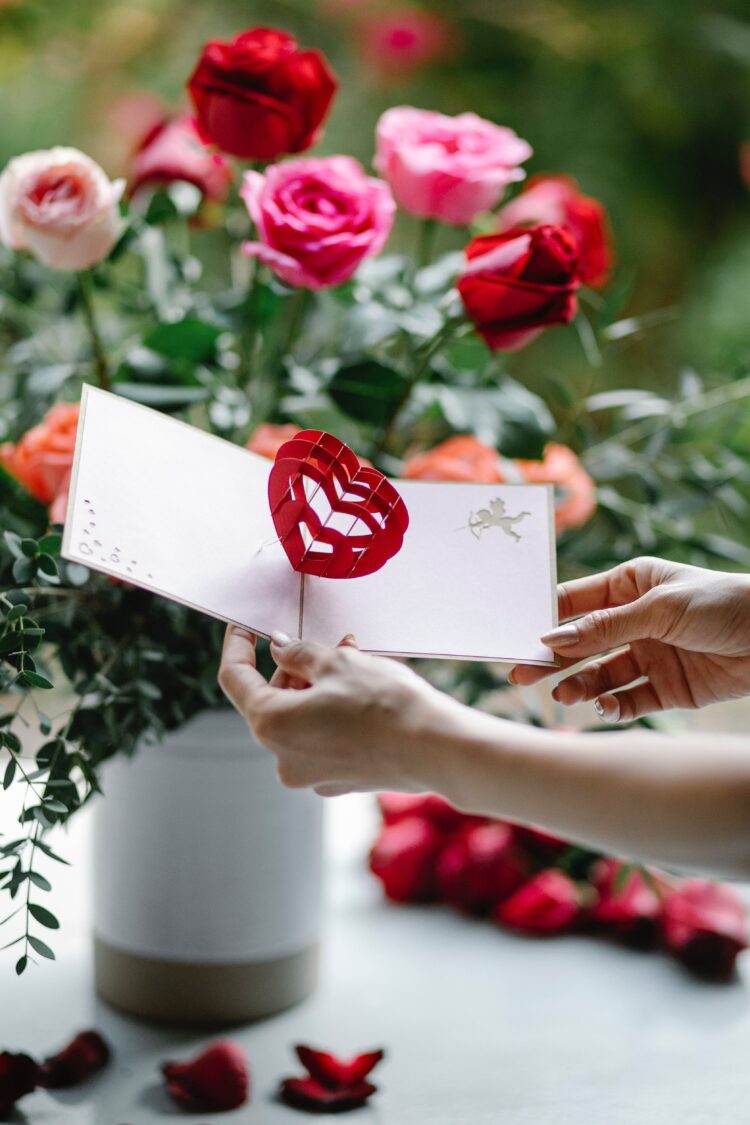4 idées cadeaux pour la Saint Valentin – France Fleurs le Blog